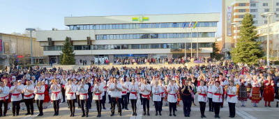 Празник на ямболското хоро събра самодейци от пет краища на България