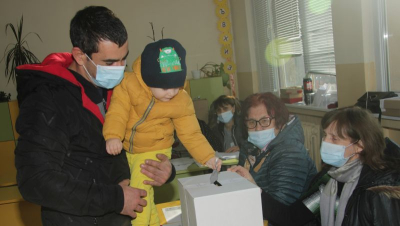 В Ямболска област изборният ден на втория тур за