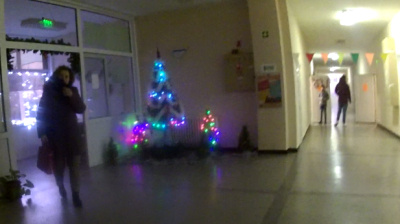 Тестовете за връщане на големите ученици в клас от днес са били