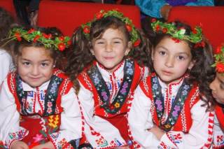 Фолклорен фестивал „От Цветница до Гергьовден” в село Генерал Инзово