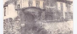 От ред. поща: Ямболската болница е дело на руско-българската дружба.