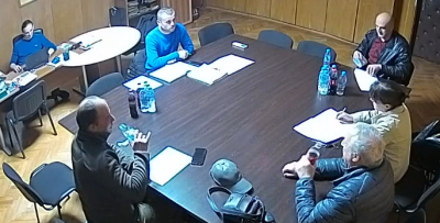 Поне не пишете, че са присъствали...Като не са.