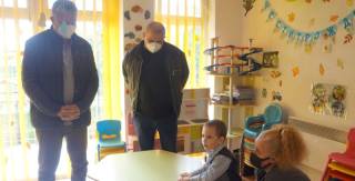 Ново дарение на община „Тунджа“ за лечението на Виктор от Кабиле