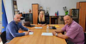 Областната ПеПейка и замът й ГЕРБер ходили били на оглед