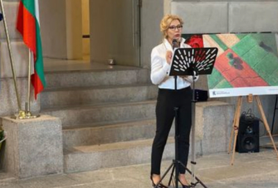Отзованата консулка Димитрова отчела дейност в Милано