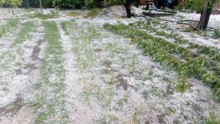 Адска буря с градушка връхлетя Стралджа /официалната информация/