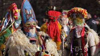 Кукери от Ямбол са победители на "Сурва" в Перник