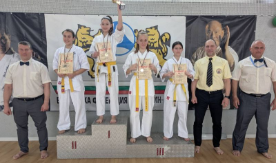 Успешна седмица за ямболското карате и множество медали за