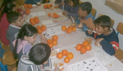 Започна предоставянето на топъл обяд в началните училища на община „Тунджа“
