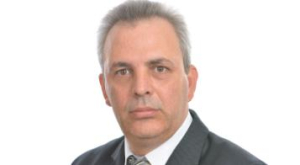 Общински съветник от десницата, с предложение за организиране на нощно аптечно дежурство