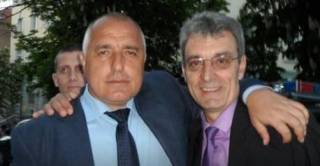 Другите двама депутати от 31 МИР Пенев и Папашимов обаче...