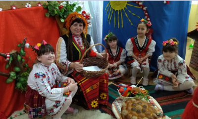 ЕХ, ЧЕ ВЕСЕЛ, ПЪСТЪР ПРАЗНИК!