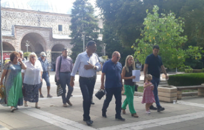 Какво стана в Ямбол ли? Разделяй и владей се пропука...