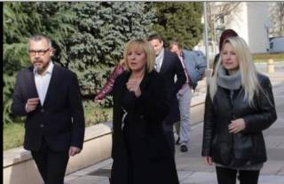 От Пресцентъра на &quot;Изправи се! Мутри вън! &quot; в Ямбол