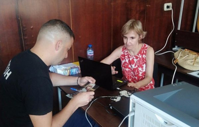 Пожарникари в Ямбол получиха достъп до здравните си досиета