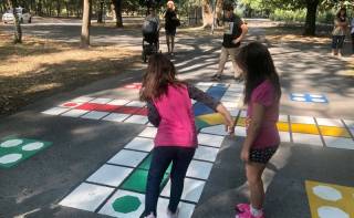 Оше Игри в парка - подарък за децата на Ямбол