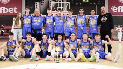 &quot;Тунджа&quot; Ямбол триумфира с купата на БФБаскетбол при момчетата до 16 години