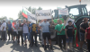 Земеделци със стотици трактори и комбайни блокираха Петолъчката