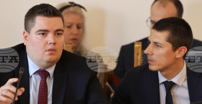 Правната комисия на НС е отхвърлила правото на българите