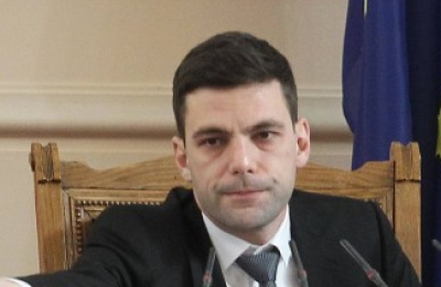 Дали и, заради ВИП тялото на Минчев, ще сменят и критериите за въвеждане на мерки