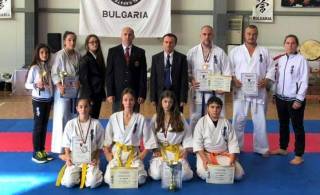 Ямболски каратисти от Спортен клуб „Карате киокушинкай“