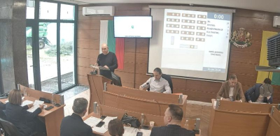 Наградата на Ямбол за православен храм, почетни граждани - художник и спортен деятел