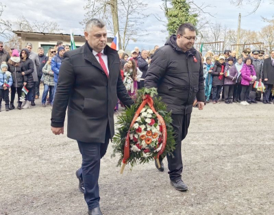 БСП – Ямбол се включи в честванията, посветени на националния празник Трети март.