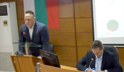 По предложение на Атанас Илчев отпадна възможността в ОбС на Ямбол да бъде