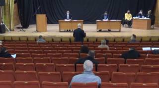 На заседанието на Общинския съвет на Ямбол.